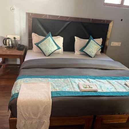 Honey Bee Otel Leh Dış mekan fotoğraf