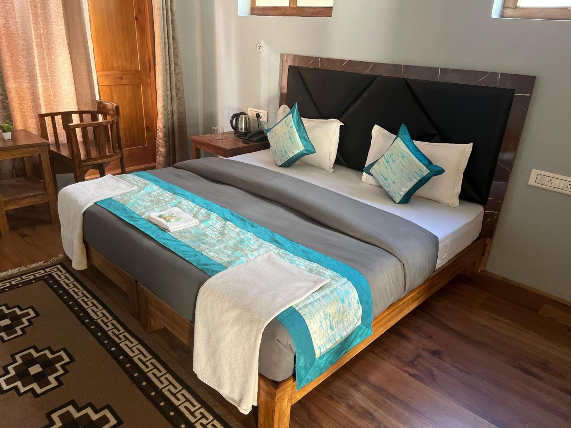 Honey Bee Otel Leh Dış mekan fotoğraf