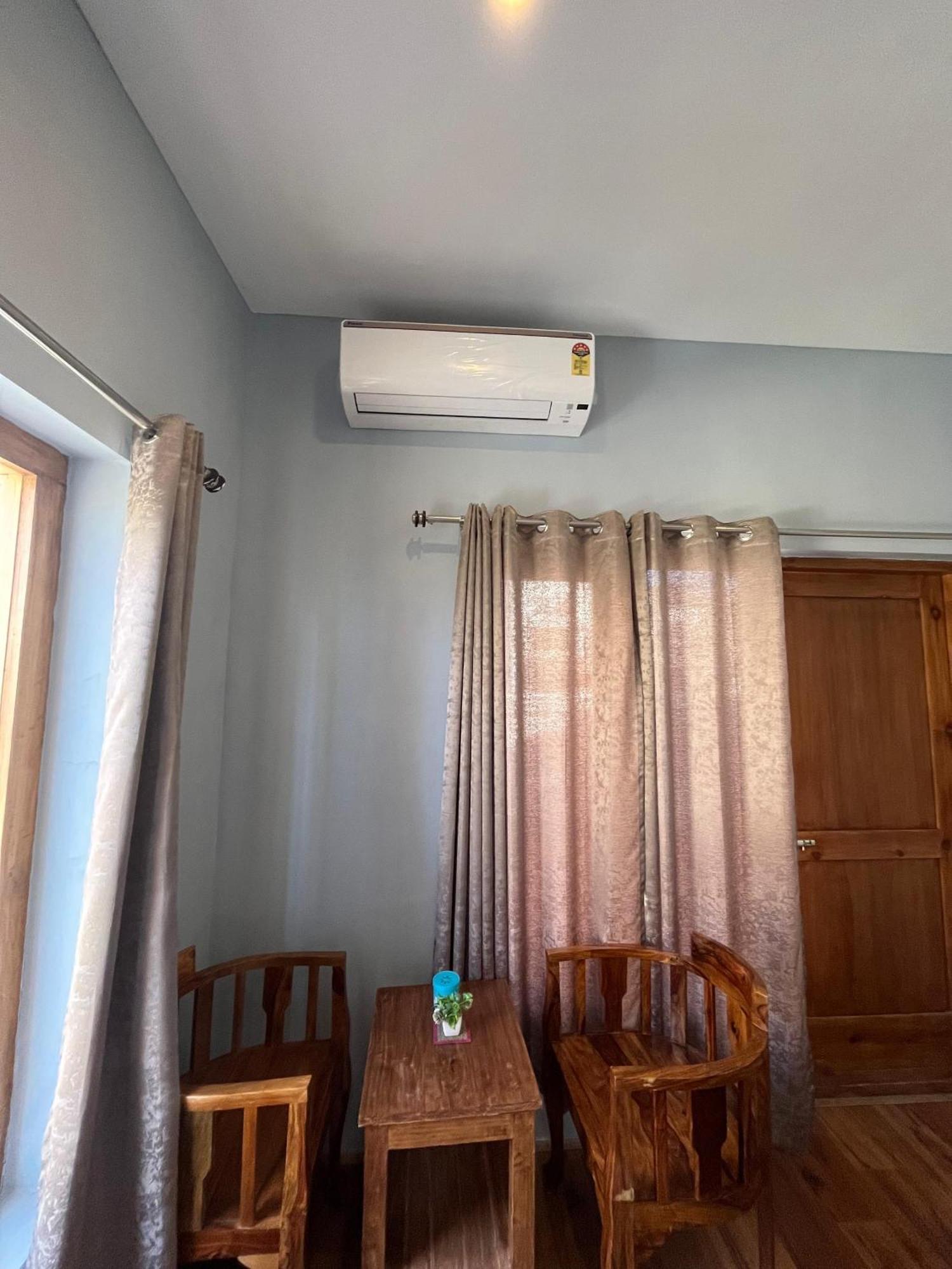 Honey Bee Otel Leh Dış mekan fotoğraf