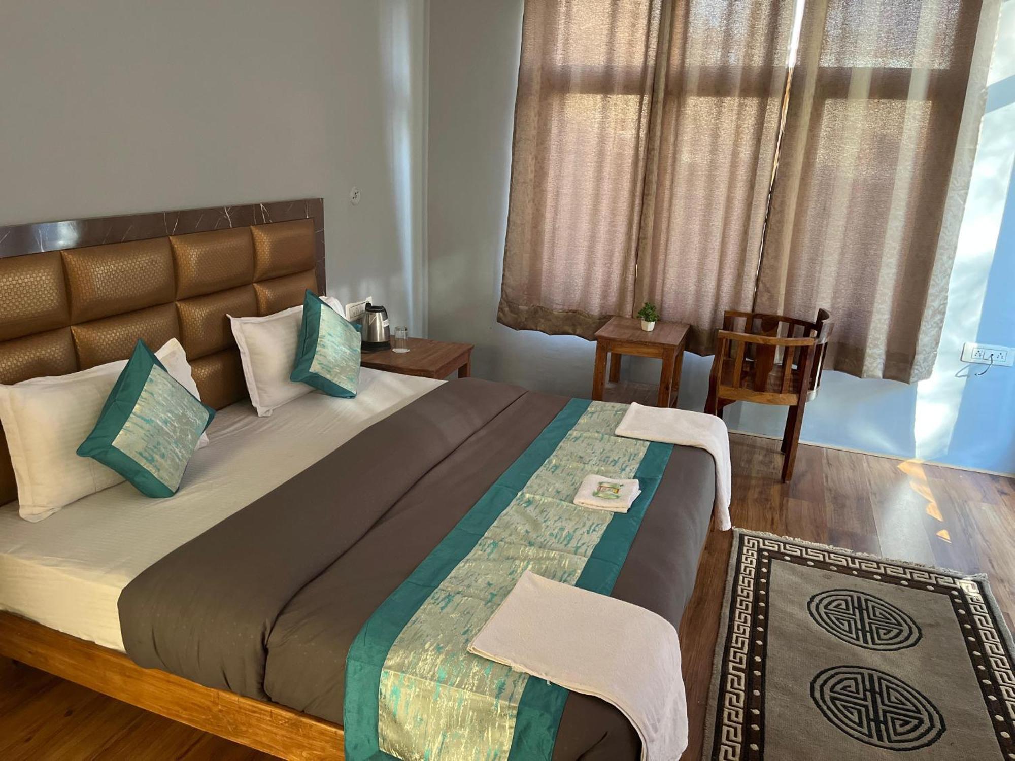 Honey Bee Otel Leh Dış mekan fotoğraf