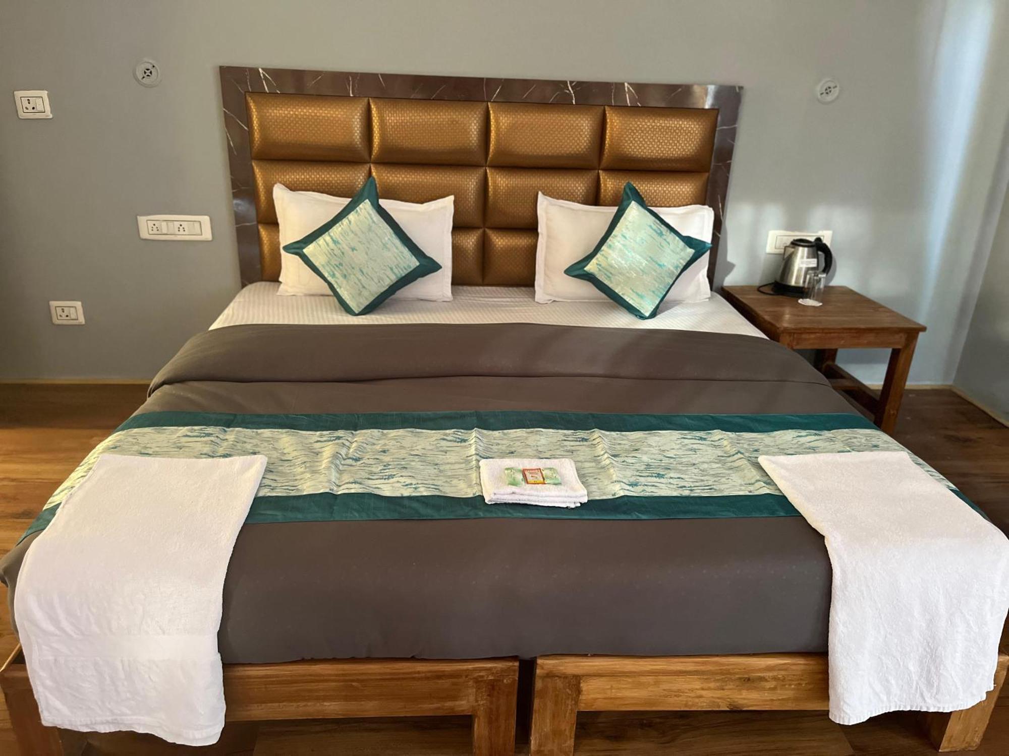 Honey Bee Otel Leh Dış mekan fotoğraf